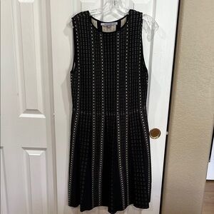 Luxe Carmen Marc Valvo dress size large